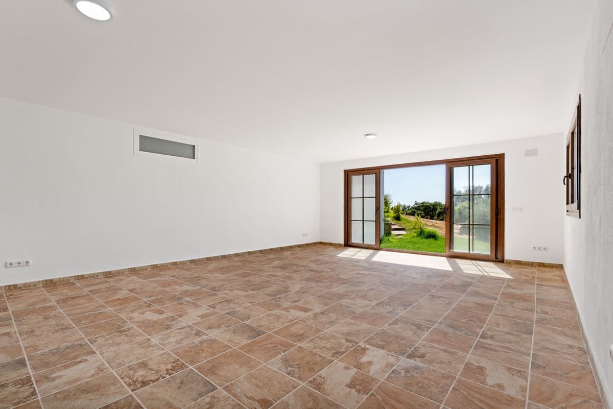 4 chambre Villa/Maison à vendre à Casares avec piscine - 1 645 000 € (Ref: 9704995)