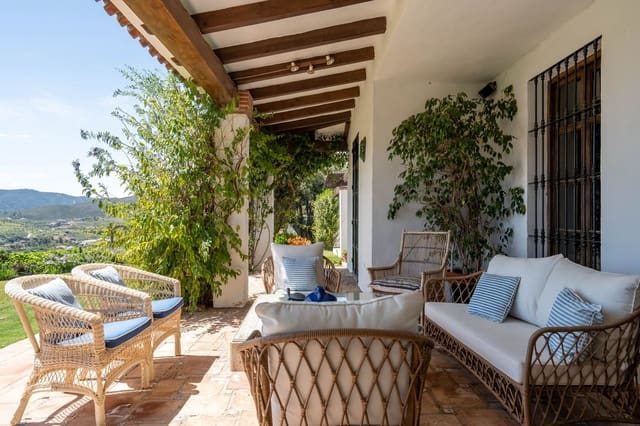 4 Zimmer Villa zu verkaufen in Riviera del Sol, Mijas mit Pool - 1.650.000 € (Ref: 9704997)