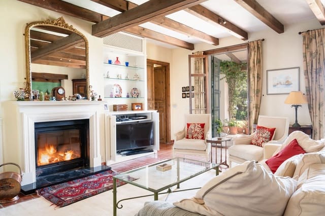 4 Zimmer Villa zu verkaufen in Riviera del Sol, Mijas mit Pool - 1.650.000 € (Ref: 9704997)