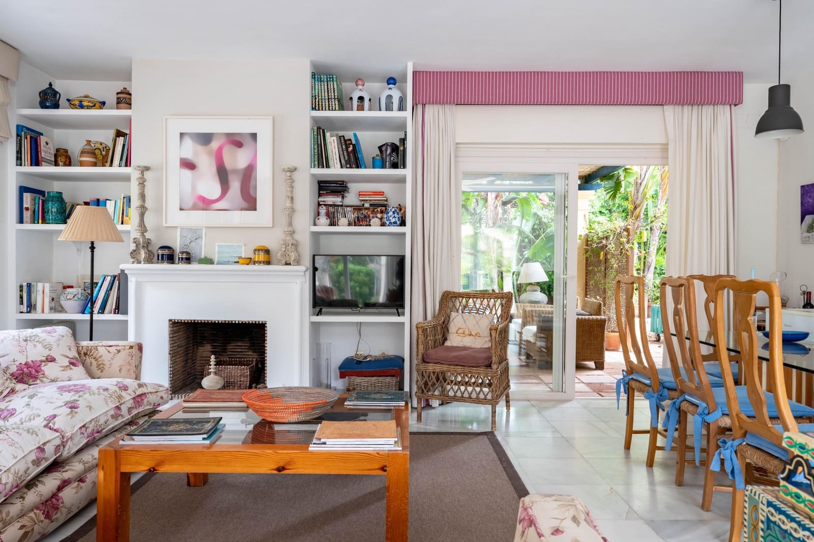 Chalet de 5 habitaciones en Sotogrande en venta con piscina - 995.000 € (Ref: 9704998)