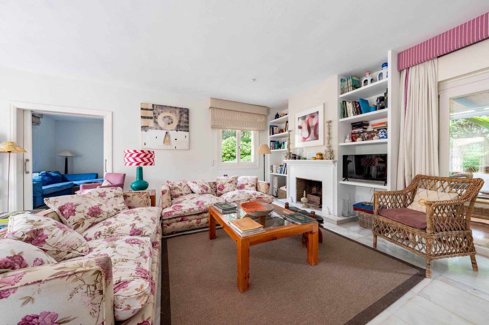 Chalet de 5 habitaciones en Sotogrande en venta con piscina - 995.000 € (Ref: 9704998)