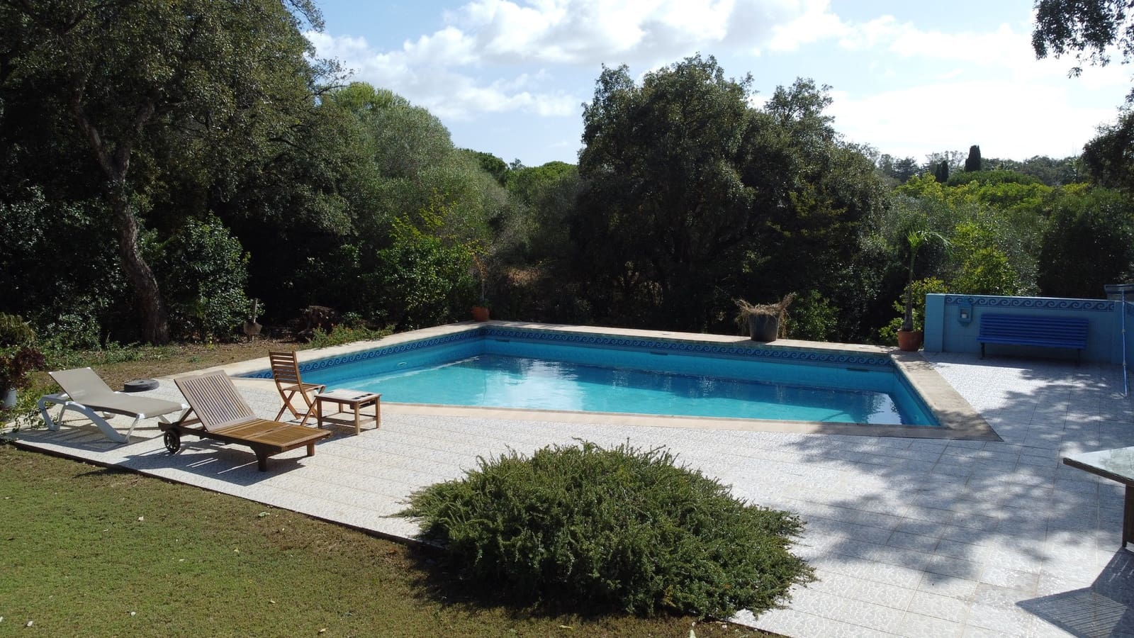 5 chambre Villa/Maison à vendre à Sotogrande avec piscine - 1 450 000 € (Ref: 9705002)