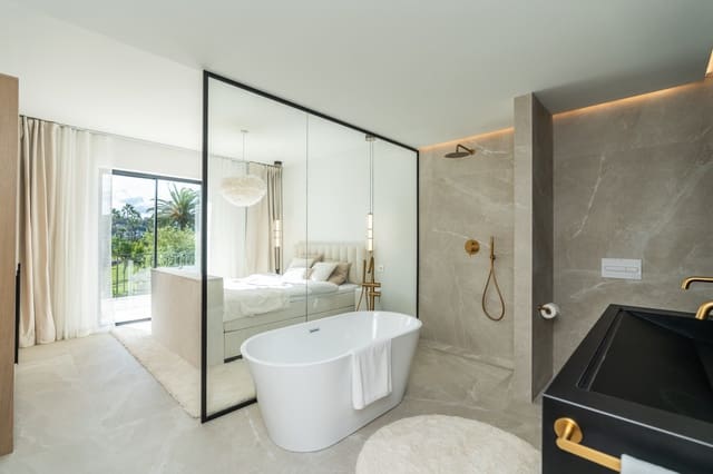 4 sovrum Hus till salu i La Dama de Noche - La Alzambra, Marbella med pool - 1 499 000 € (Ref: 9705003)