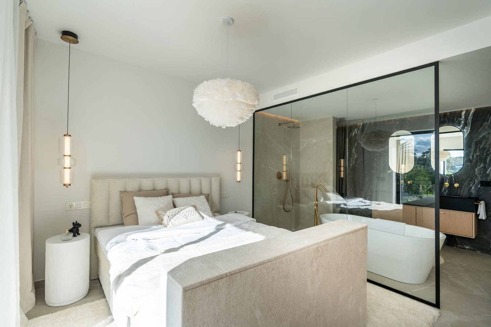 4 bedroom Townhouse for sale in Nueva Andalucia with pool - € 1,499,000 (Ref: 9705003)