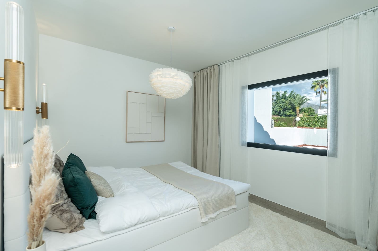 4 bedroom Townhouse for sale in Nueva Andalucia with pool - € 1,499,000 (Ref: 9705003)