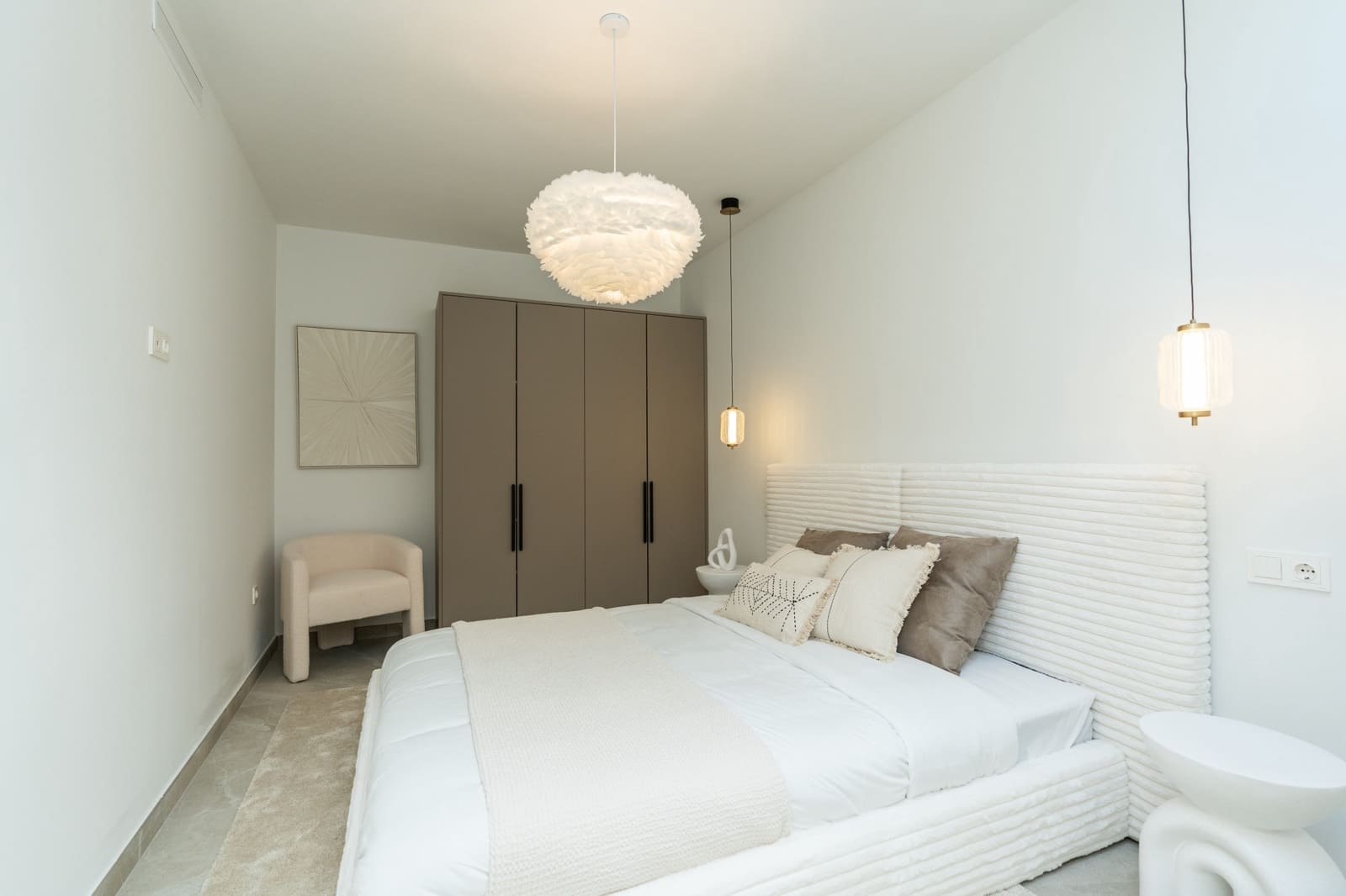 4 bedroom Townhouse for sale in Nueva Andalucia with pool - € 1,499,000 (Ref: 9705003)