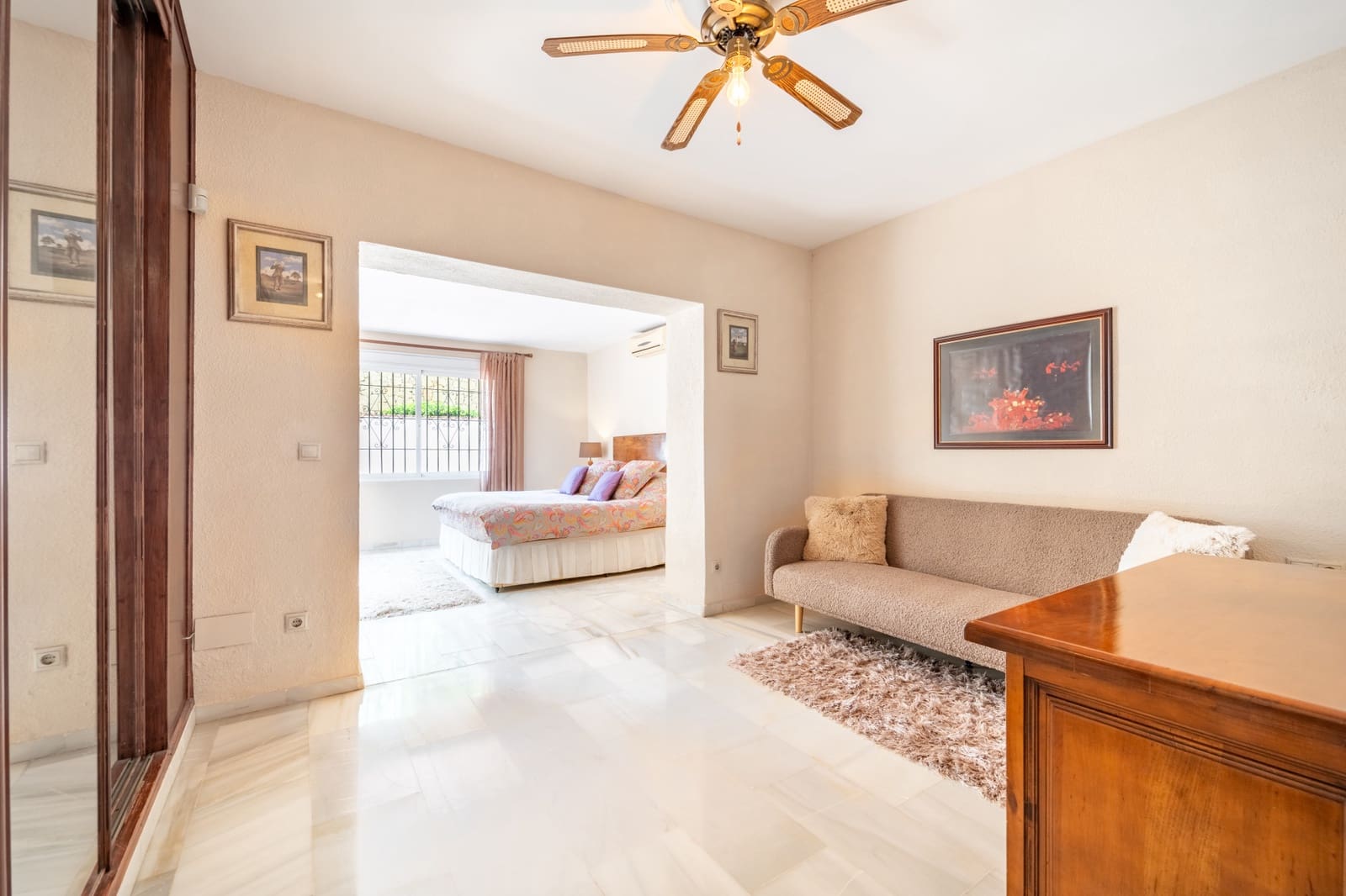 4 slaapkamer Villa te koop in Marbella met zwembad - € 1.290.000 (Ref: 9705005)