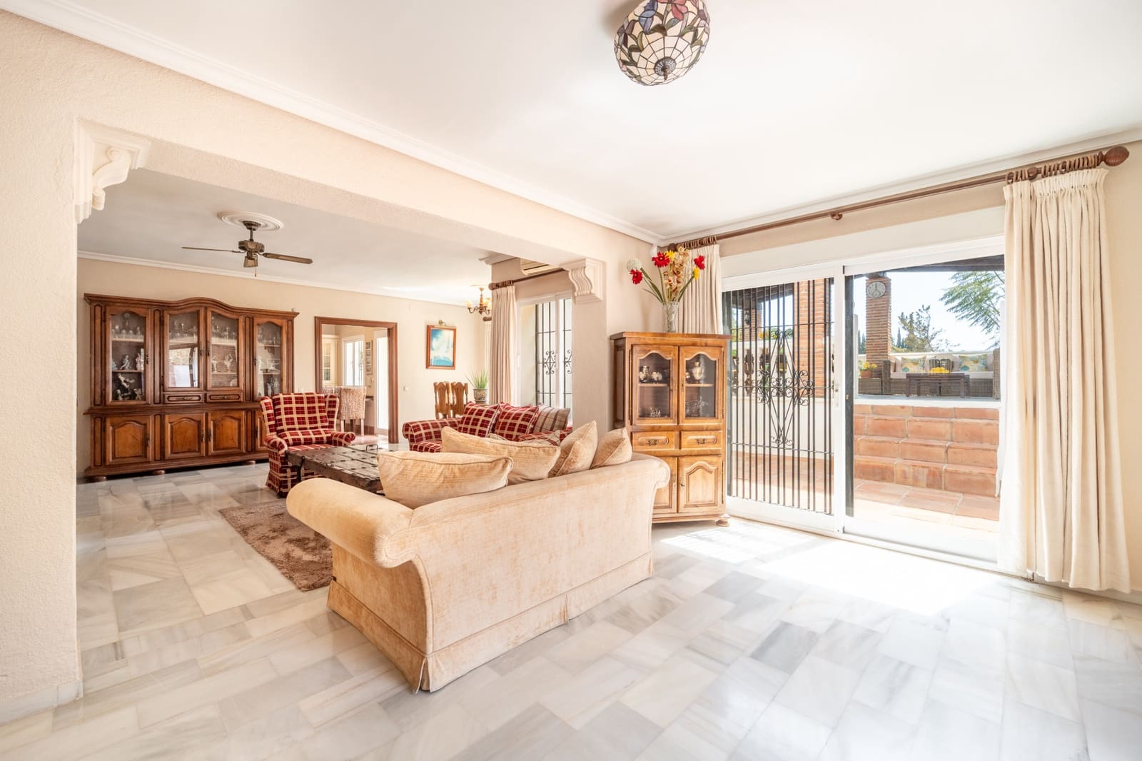 4 slaapkamer Villa te koop in Marbella met zwembad - € 1.290.000 (Ref: 9705005)
