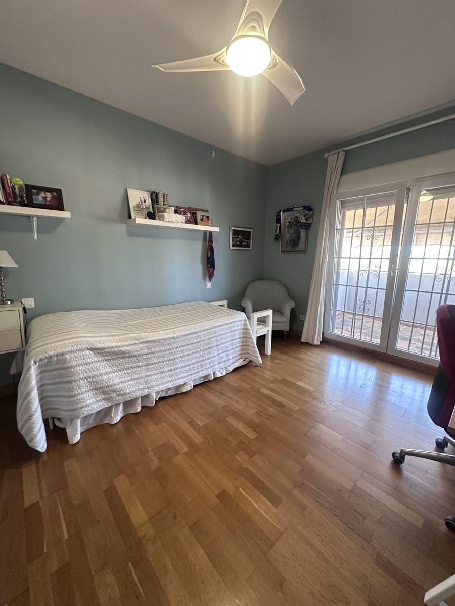 3 chambre Villa/Maison à vendre à Estepona avec piscine garage - 1 350 000 € (Ref: 9705006)