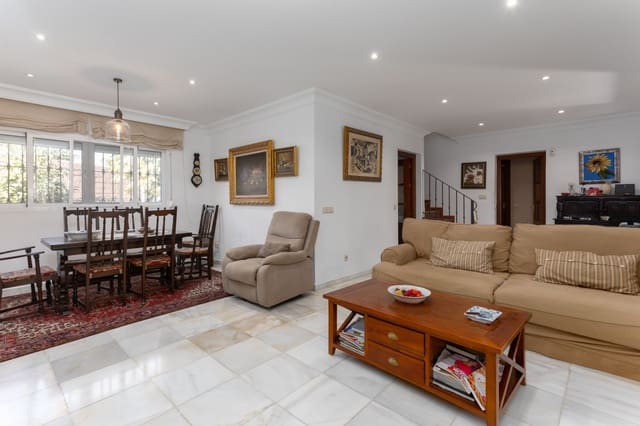 4 sovrum Villa till salu i San Pedro de Alcántara Pueblo, Marbella - 1 550 000 € (Ref: 9705007)