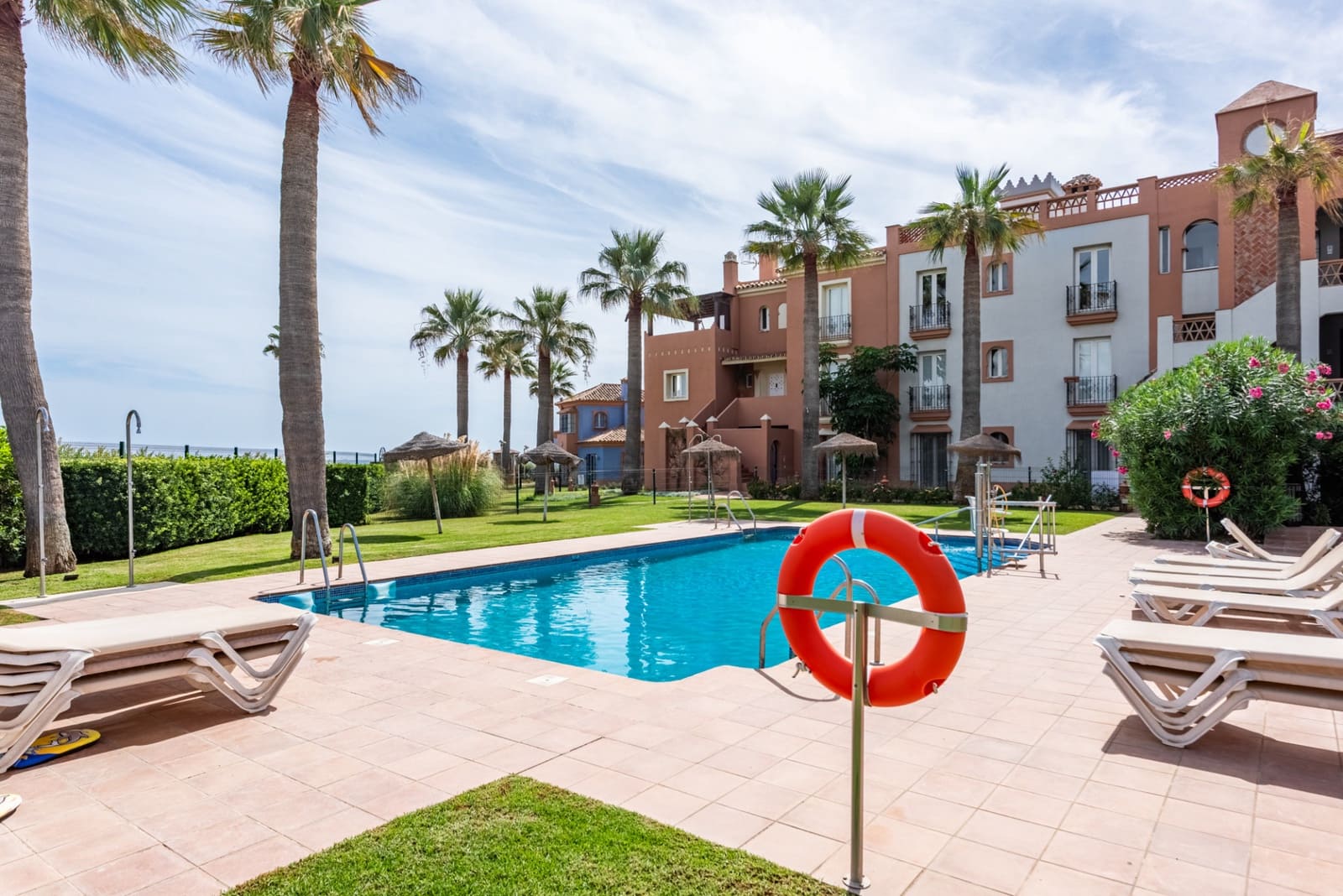 5 chambre Villa/Maison à vendre à Casares avec piscine - 1 595 000 € (Ref: 9705008)