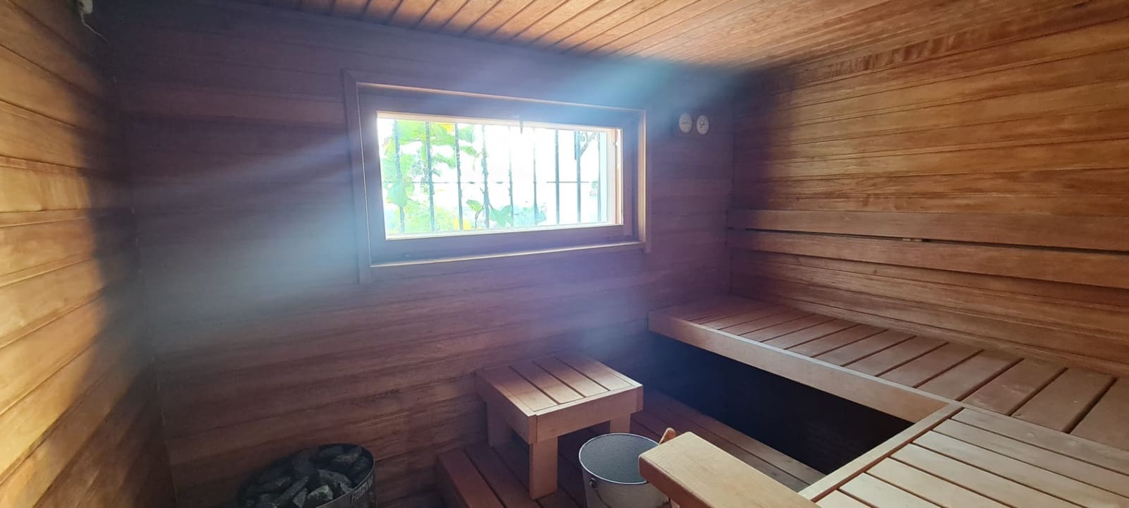 4 soverom Villa til salgs i Estepona med svømmebasseng - € 1 370 000 (Ref: 9705011)