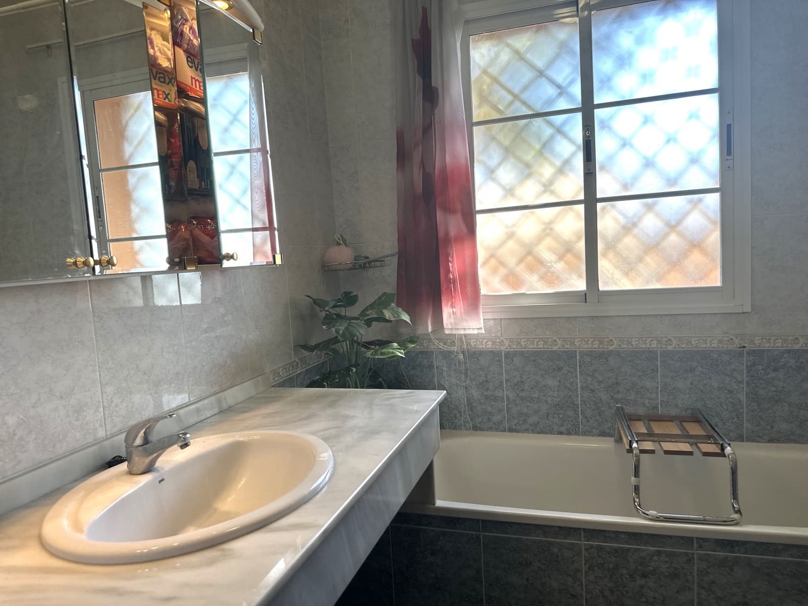 3 chambre Villa/Maison à vendre à Estepona avec piscine - 730 000 € (Ref: 9705013)