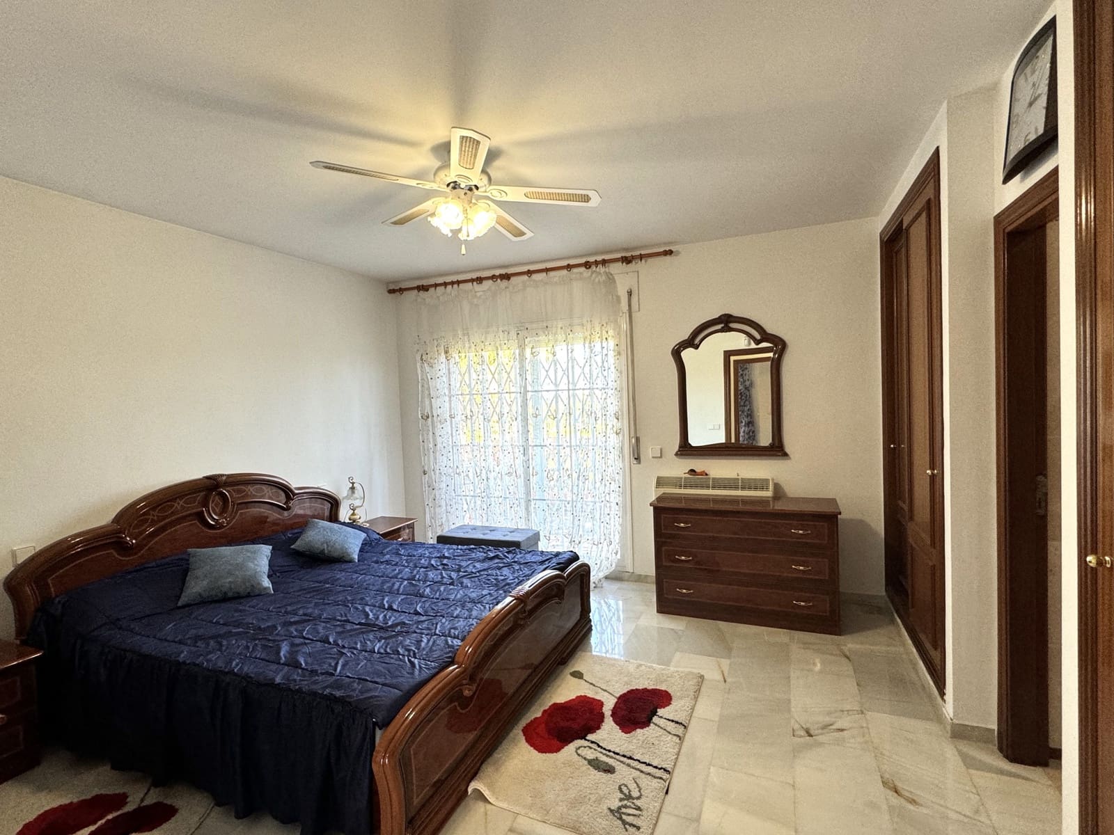 3 chambre Villa/Maison à vendre à Estepona avec piscine - 730 000 € (Ref: 9705013)