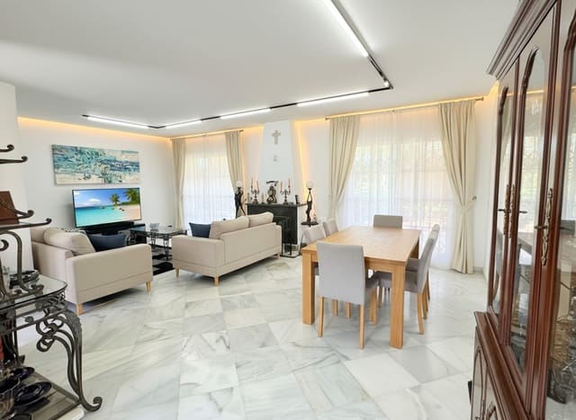 3 soverom Villa til salgs i Centro, Estepona med svømmebasseng - € 730 000 (Ref: 9705013)