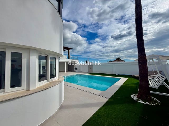 4 soveværelse Villa til salg i Benalmadena Costa, Benalmádena med swimmingpool - € 1.250.000 (Ref: 9705016)
