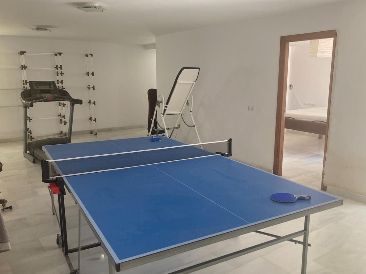 5 Zimmer Haus zu verkaufen in Estepona mit Pool - 1.755.000 € (Ref: 9705018)