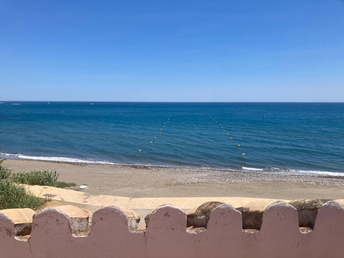 5 Zimmer Haus zu verkaufen in Estepona mit Pool - 1.755.000 € (Ref: 9705018)