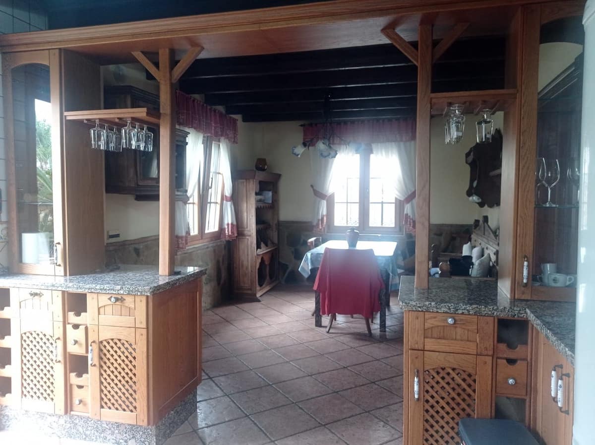 5 soverom Villa til salgs i Mijas med svømmebasseng garasje - € 1 050 000 (Ref: 9705020)