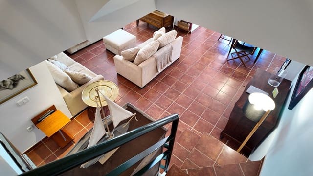 5 quarto Casa em Banda para venda em San Pedro de Alcántara Pueblo, Marbella com piscina garagem - 1 100 000 € (Ref: 9705024)