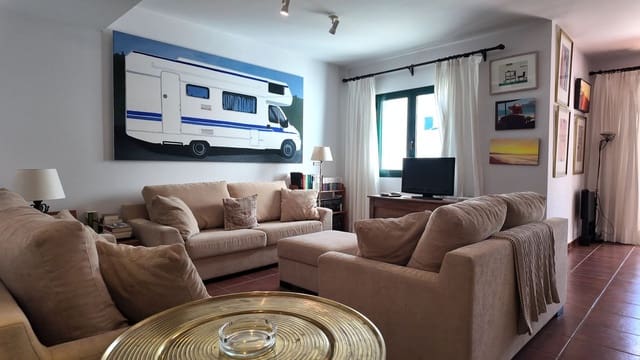 5 quarto Casa em Banda para venda em San Pedro de Alcántara Pueblo, Marbella com piscina garagem - 1 100 000 € (Ref: 9705024)