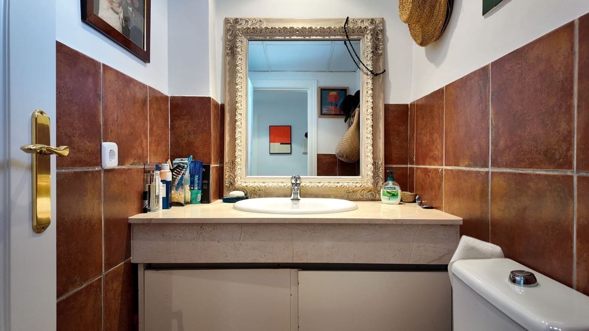 5 quarto Casa em Banda para venda em San Pedro de Alcantara com piscina garagem - 1 100 000 € (Ref: 9705024)