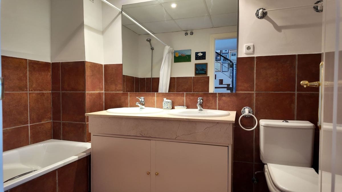 5 quarto Casa em Banda para venda em San Pedro de Alcantara com piscina garagem - 1 100 000 € (Ref: 9705024)