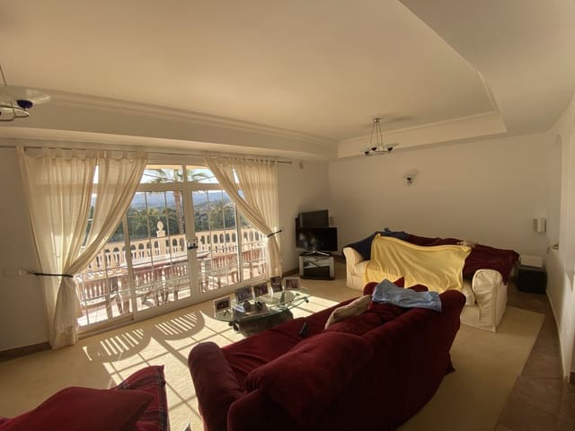 5 Zimmer Villa zu verkaufen in Mijas Golf, Mijas mit Pool - 1.100.000 € (Ref: 9705026)