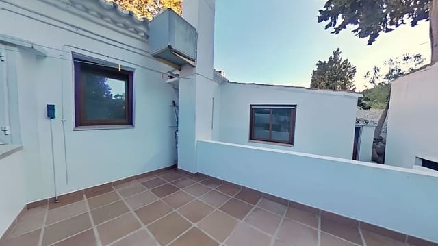 3 bedroom Townhouse for sale in Golden Mile, Marbella - € 1,150,000 (Ref: 9705028)