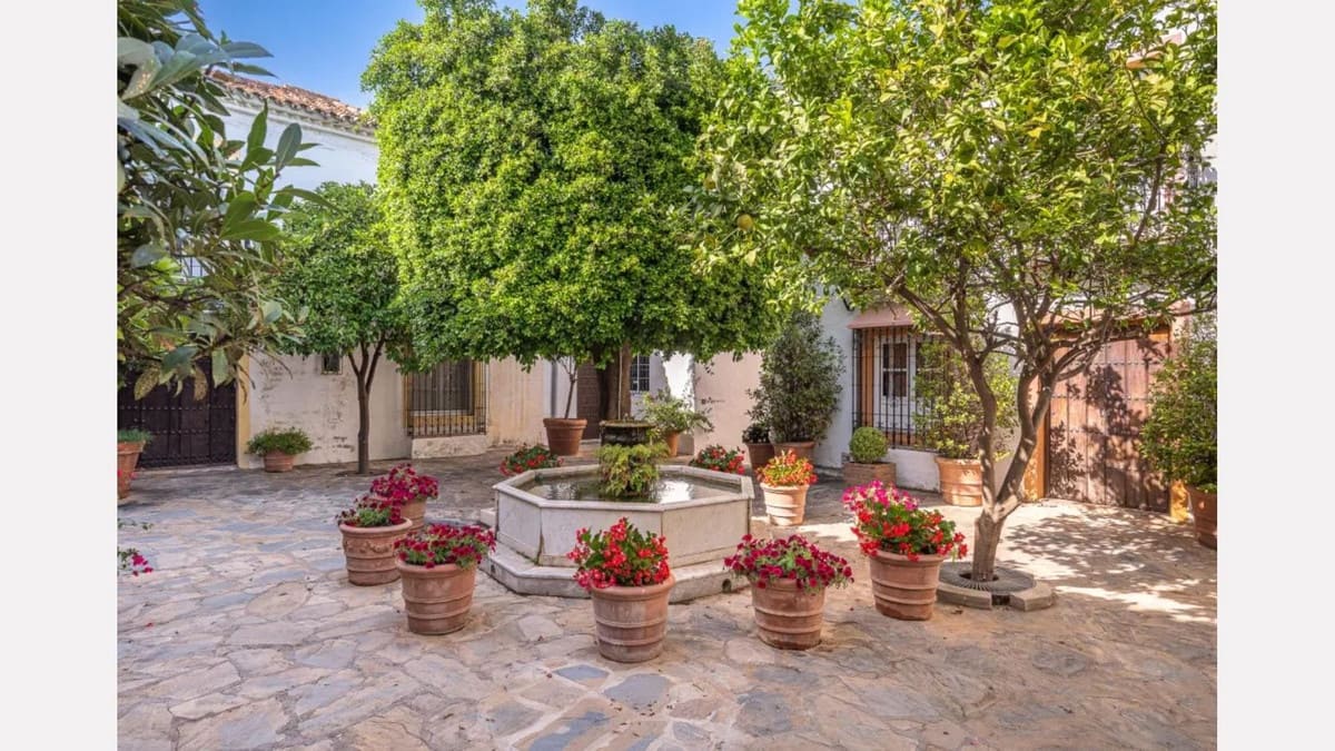 3 camera da letto Casa in vendita in Golden Mile - 1.150.000 € (Rif: 9705028)