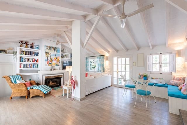 Chalet de 4 habitaciones en Benahavís pueblo, Benahavís en venta con piscina - 1.150.000 € (Ref: 9705030)