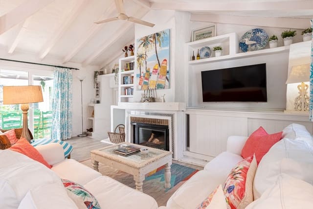 Chalet de 4 habitaciones en Benahavís pueblo, Benahavís en venta con piscina - 1.150.000 € (Ref: 9705030)