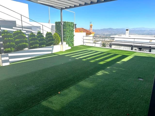 4 soverom Villa til salgs i Alhaurín de la Torre med svømmebasseng garasje - € 1 195 000 (Ref: 9705033)