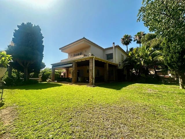 5 Zimmer Villa zu verkaufen in Calahonda, Mijas mit Pool Garage - 1.200.000 € (Ref: 9705034)