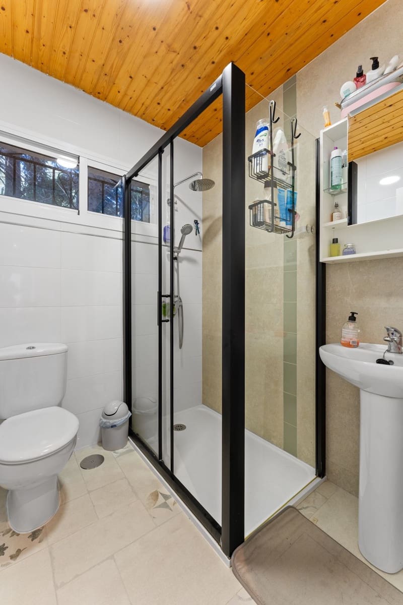 Chalet de 4 habitaciones en Fuengirola en venta con piscina garaje - 1.200.000 € (Ref: 9705036)