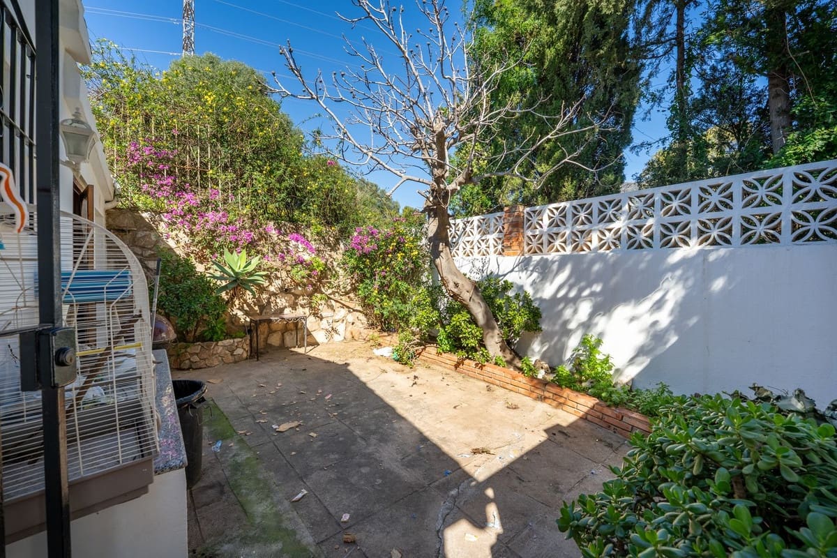 Chalet de 4 habitaciones en Fuengirola en venta con piscina garaje - 1.200.000 € (Ref: 9705036)