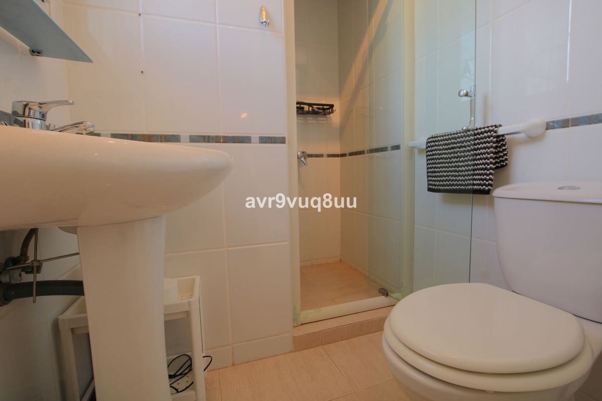 7 Zimmer Villa zu verkaufen in La Cala Golf mit Pool Garage - 1.250.000 € (Ref: 9705037)