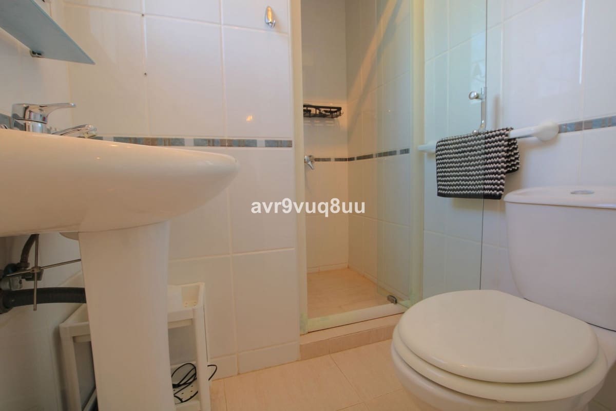 7 Zimmer Villa zu verkaufen in La Cala Golf mit Pool Garage - 1.250.000 € (Ref: 9705037)