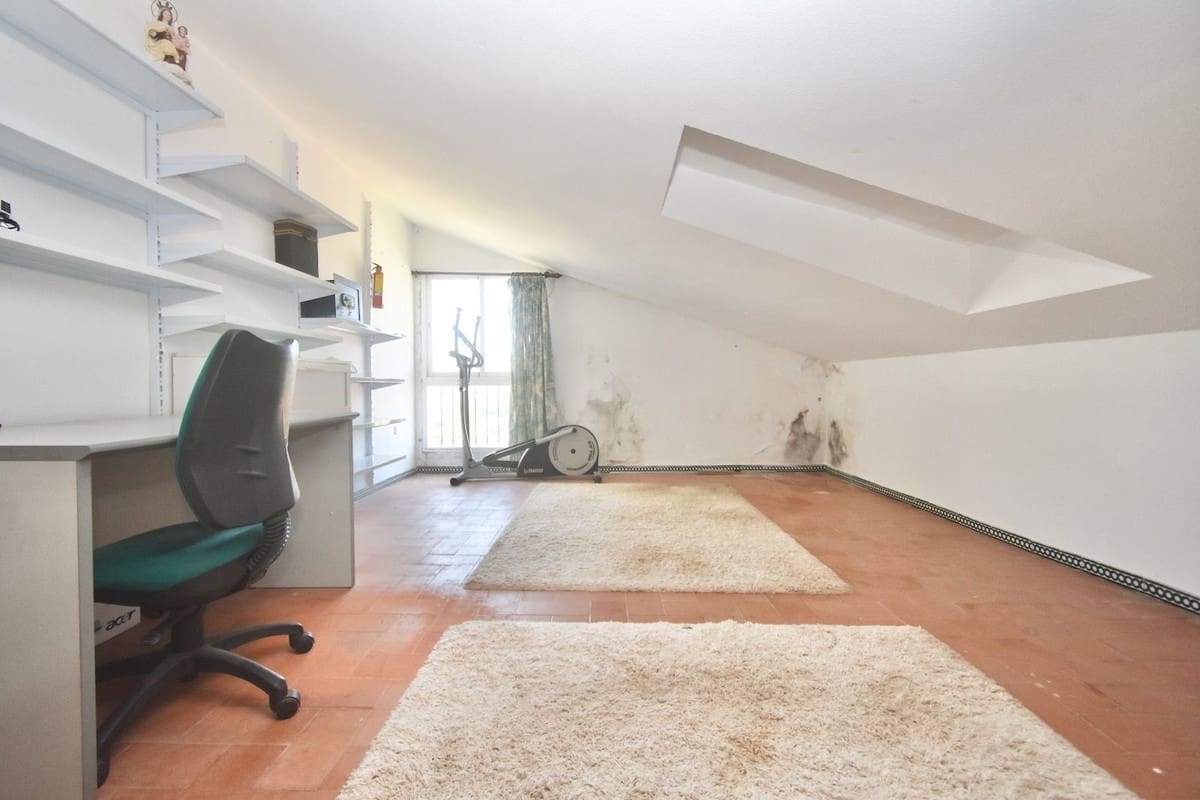 5 quarto Moradia para venda em La Cala de Mijas com piscina garagem - 1 330 000 € (Ref: 9705043)