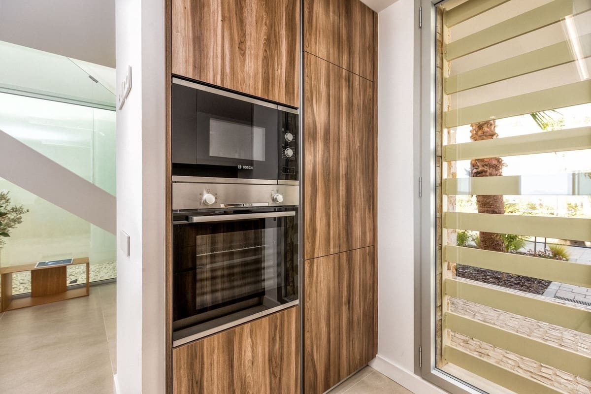 4 camera da letto Casa in vendita in Estepona con piscina - 1.335.000 € (Rif: 9705046)