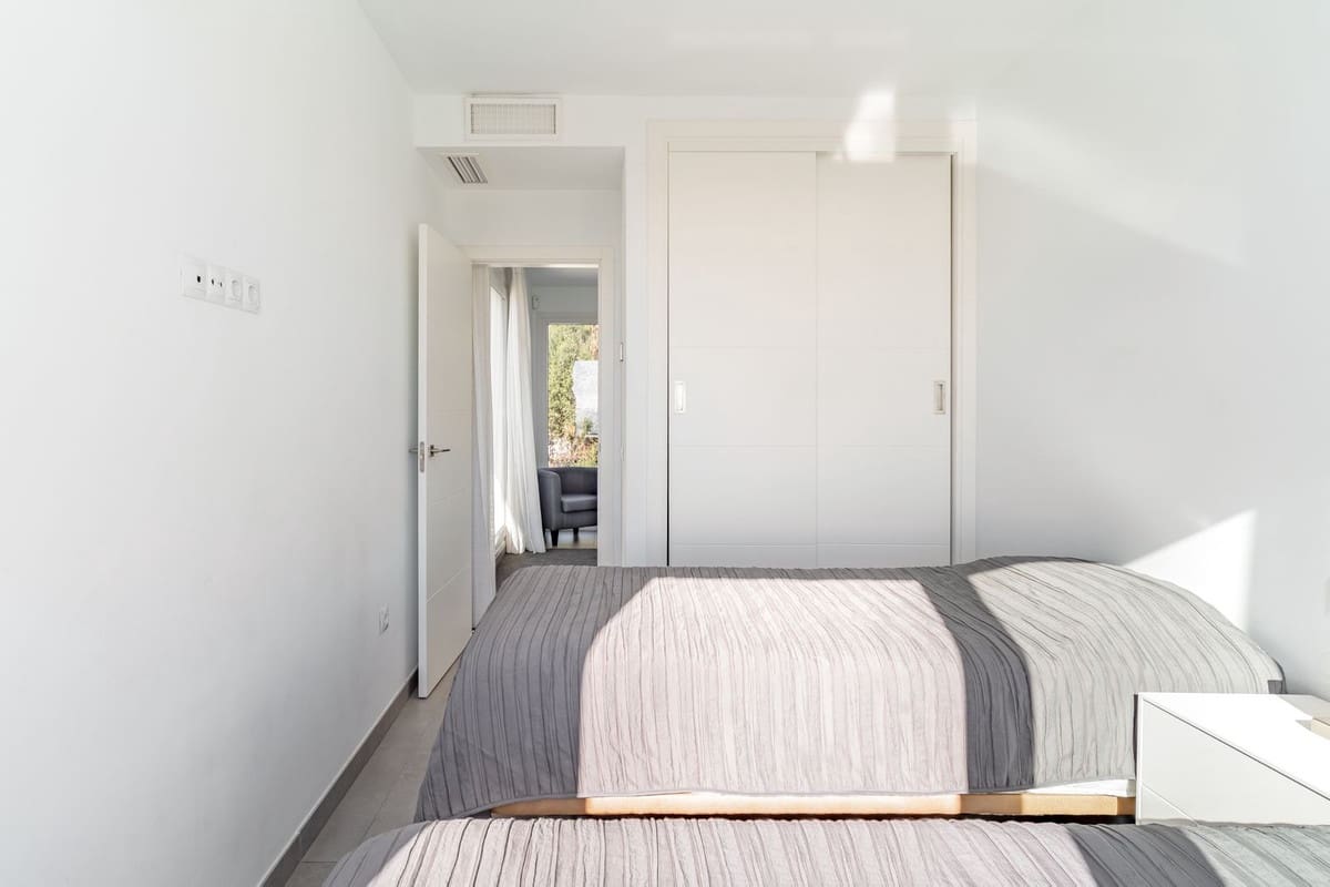 5 chambre Villa/Maison à vendre à Fuengirola avec piscine - 1 380 000 € (Ref: 9705047)