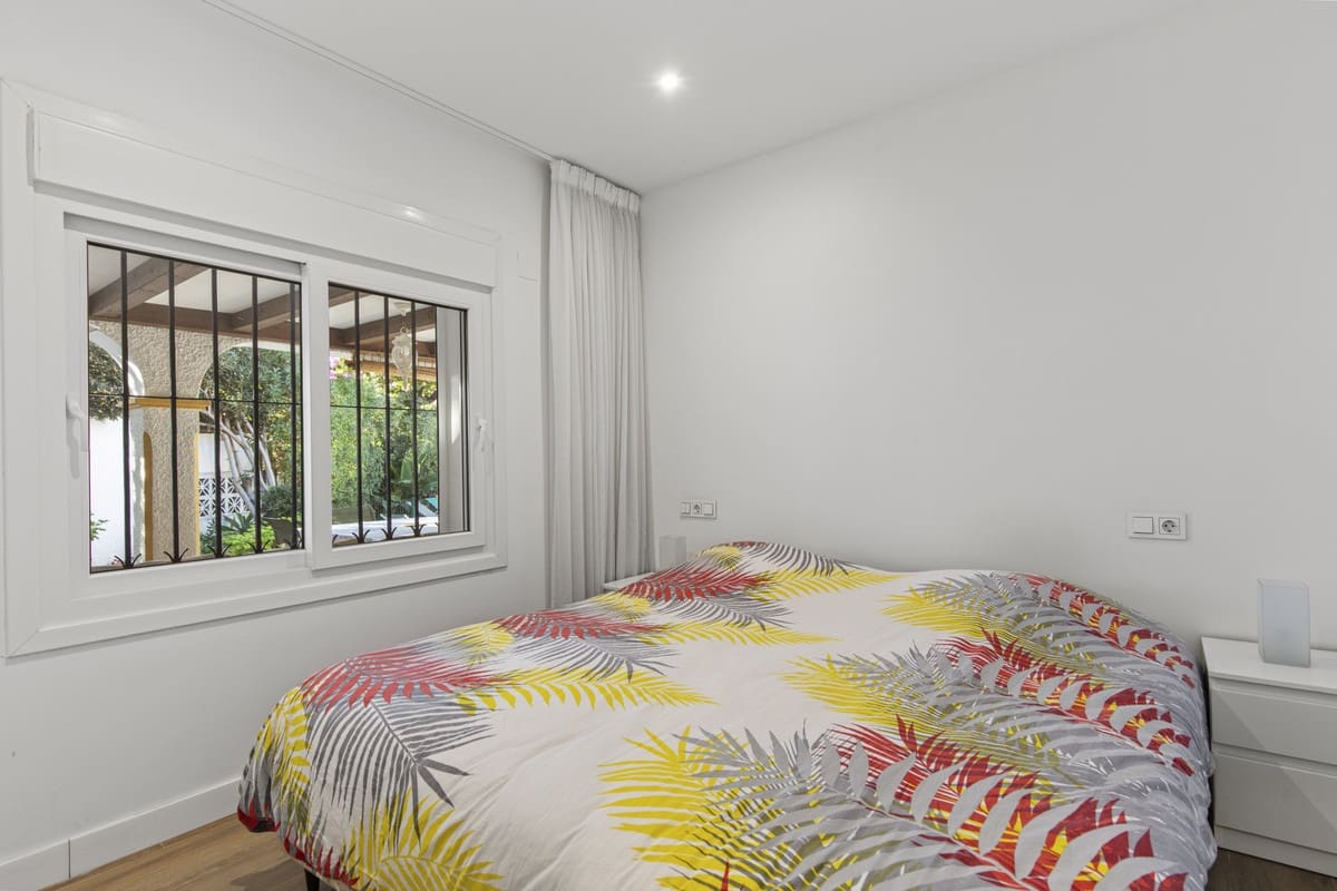 4 camera da letto Villa in vendita in Guadalmina con piscina - 1.450.000 € (Rif: 9705050)