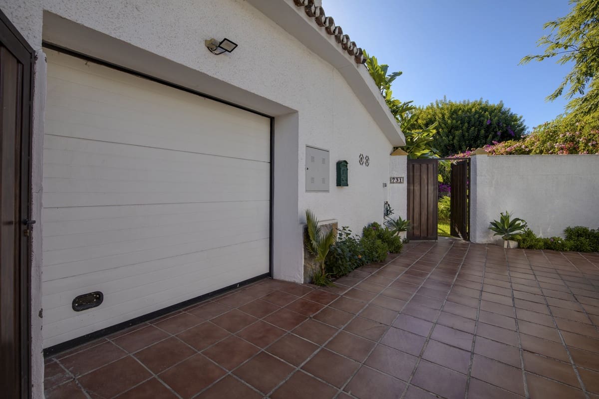 4 camera da letto Villa in vendita in Guadalmina con piscina - 1.450.000 € (Rif: 9705050)