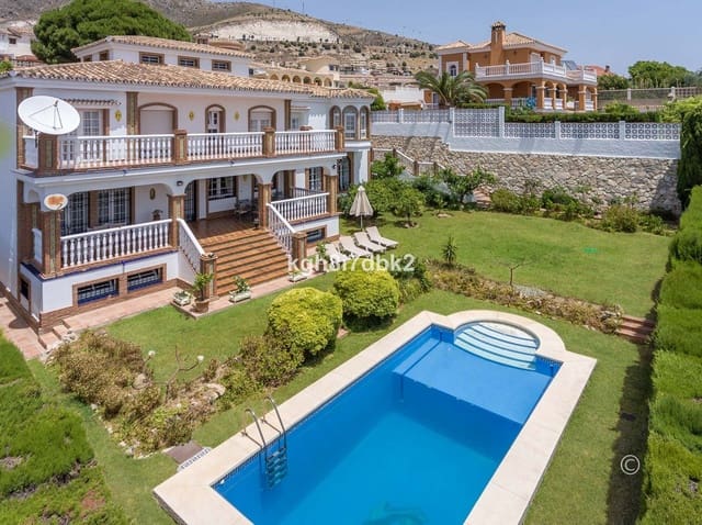 10 soveværelse Villa til salg i Montealto - Monterrey, Benalmádena med swimmingpool garage - € 1.450.000 (Ref: 9705051)