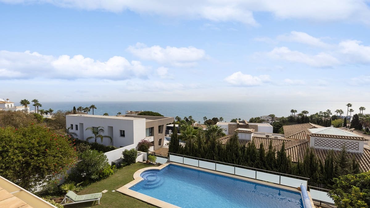4 chambre Villa/Maison à vendre à Manilva avec piscine - 1 450 000 € (Ref: 9705052)