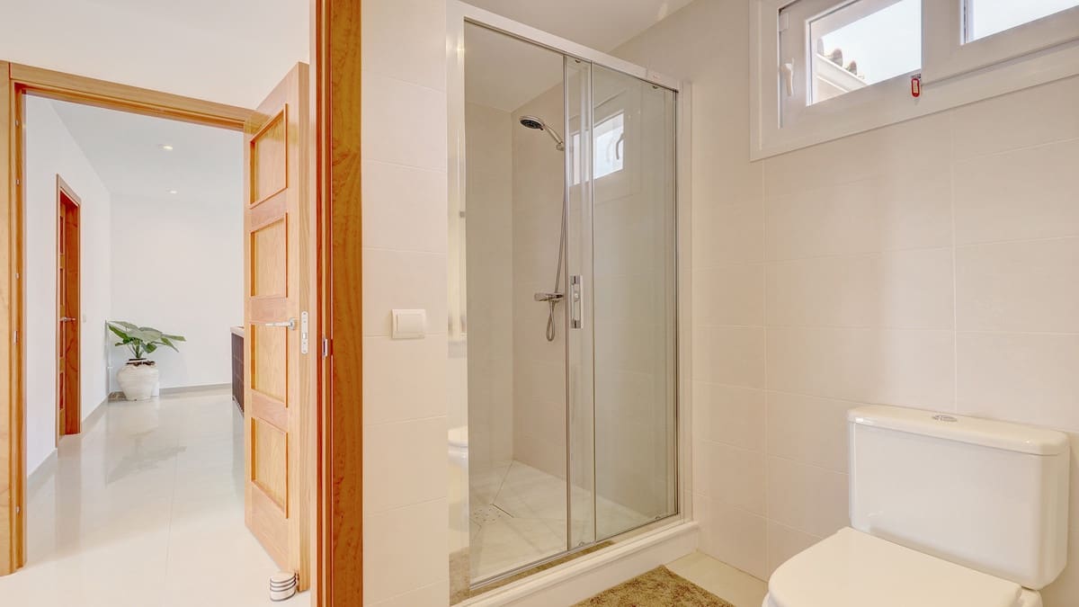 4 chambre Villa/Maison à vendre à Manilva avec piscine - 1 450 000 € (Ref: 9705052)