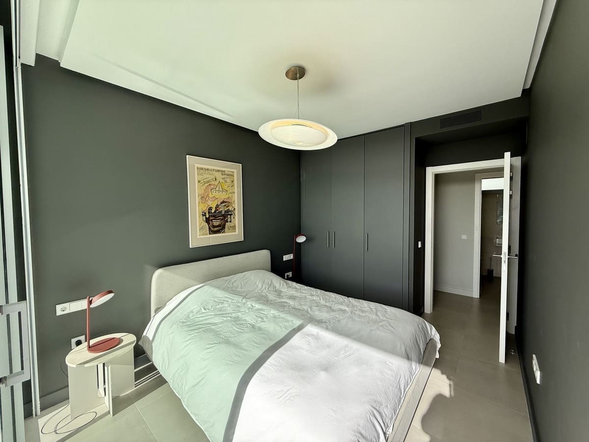 5 soveværelse Semi-Rækkehus til salg i Sotogrande med swimmingpool garage - € 1.450.000 (Ref: 9705053)