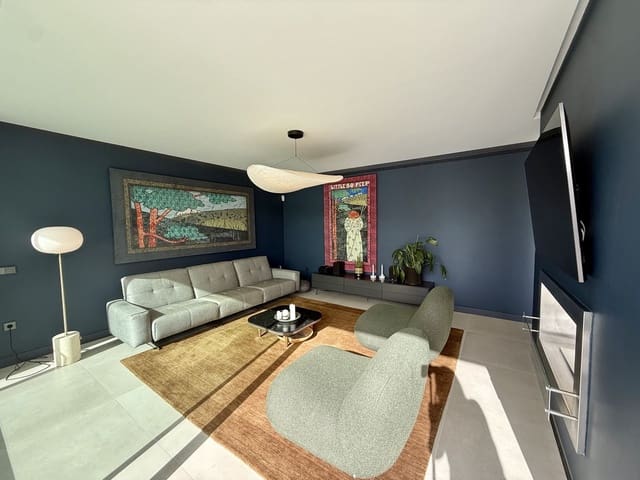 5 sovrum Semi-fristående Villa till salu i Sotogrande, San Roque med pool garage - 1 450 000 € (Ref: 9705053)