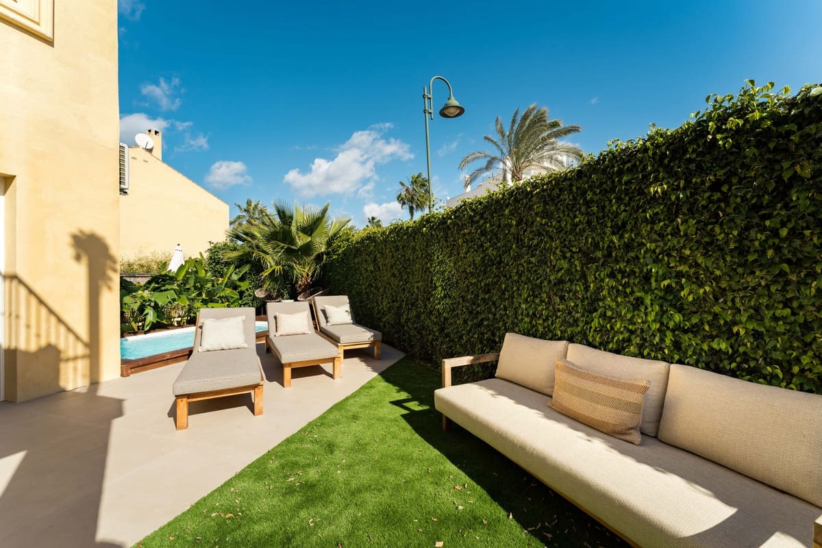 4 quarto Casa em Banda para venda em San Pedro de Alcantara com piscina - 1 450 000 € (Ref: 9705054)