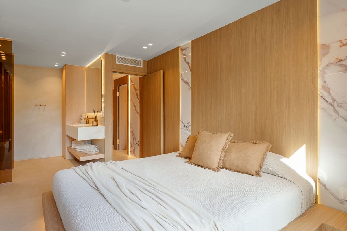 4 quarto Casa em Banda para venda em San Pedro de Alcantara com piscina - 1 450 000 € (Ref: 9705054)